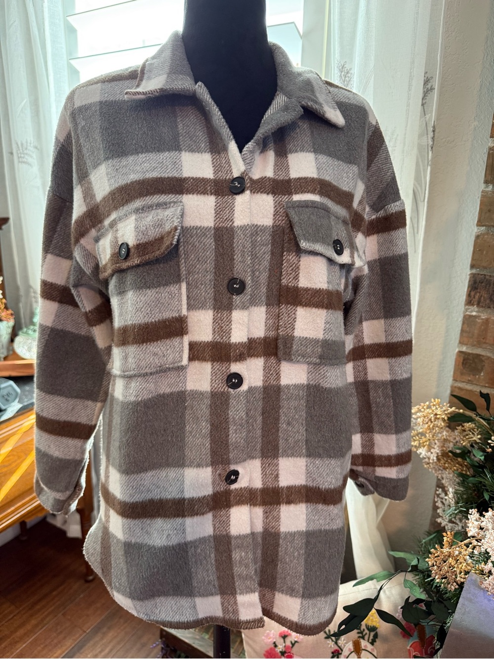 Women’s Plaid Button-Up Shacket - Cream, Gray & Brown XL